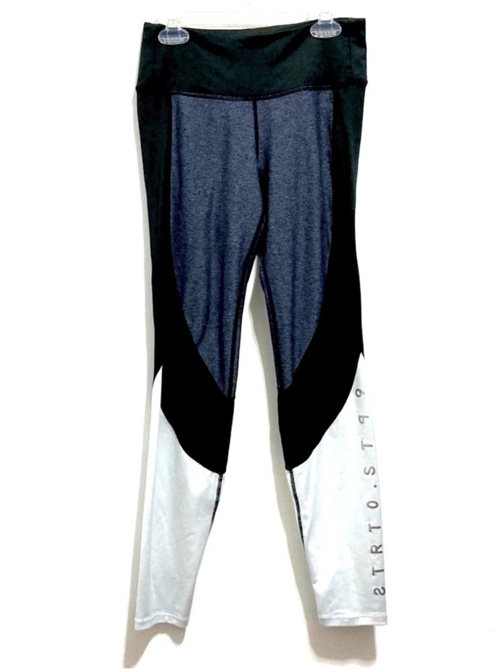 H&M Sport Black & White Yoga Leggings